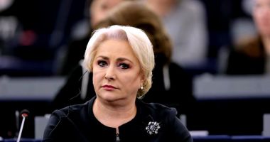 Stire din Politică-Administrație : Ședință de urgență la Guvern pe "Ordonanța lăcomiei"