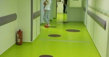Galerie foto / Secția de Pediatrie din Spitalul Județean Constanța, pregătită de sărbători - 4