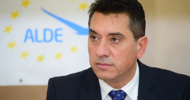Liderii ALDE, mesaj de la Constanța: "Principalul obiectiv, pe care ALDE și l-a asumat, este legat de investiții" - 6