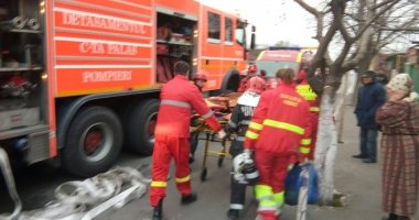 IMAGINI DRAMATICE / EXPLOZIE PUTERNICĂ LA CONSTANȚA. O femeie a fost scoasă de sub dărâmături - 4