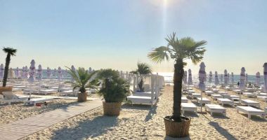Stire din Social : O avarie a lăsat toată stațiunea Mamaia fără apă potabilă