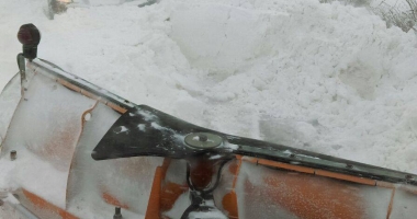 Ninge viscolit la Constanța / O ambulanță cu pacient, împotmolită în zăpadă! - 4