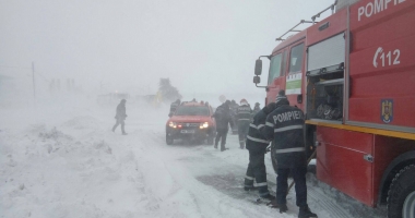 COD ROȘU DE VISCOL LA CONSTANȚA! VIDEO / Pompierii și militarii și-au unit forțele! Zeci de mașini blocate în întreg județul - 2