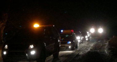 Stire din Eveniment : Peste 15 autoturisme românești blocate în Bulgaria,  în drum  spre Vama Veche