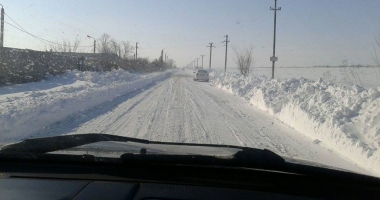Viscol la Constanța / Sunt încă drumuri blocate! Nu plecați din sate! - 3