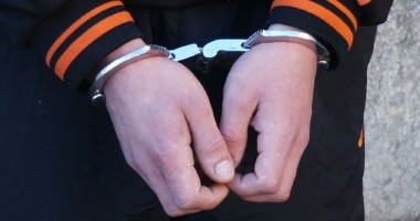 Stire din Eveniment : Tâlhar căutat pentru tentativă de omor, prins de polițiștii din Mihail Kogălniceanu