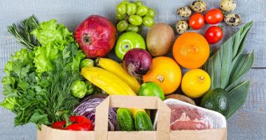 La oraș se consumă mai des fructe și legume decât la sat