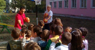 Stire din Sănătate : "Să creștem sănătos", un proiect dedicat copiilor