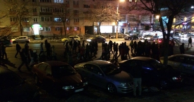 GALERIE FOTO-VIDEO / PROTESTE DE AMPLOARE la Constanța: "PSD, ciuma roșie!" - 14