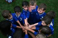 Stire din Sport : Micii fotbaliști l-au imitat pe Messi la Cupa Unirii