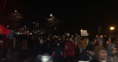 A ȘASEA ZI DE PROTESTE LA CONSTANȚA / Mii de oameni cer plecarea Guvernului Grindeanu / Galerie foto-video - 8