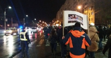 A ȘASEA ZI DE PROTESTE LA CONSTANȚA / Mii de oameni cer plecarea Guvernului Grindeanu / Galerie foto-video - 17