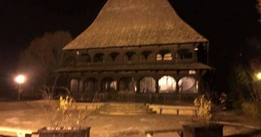 UPDATE. ARDE BISERICA SF. MINA! Ce spun preoții despre izbucnirea incendiului - 6