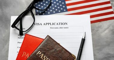 Stire din Social : România va intra în programul Visa Waiver. Când se va putea merge în SUA fără viză