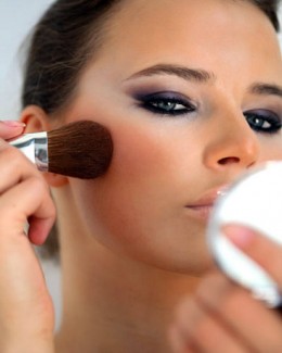 Stire din Cetățenești : Cosmetica la domiciliu
