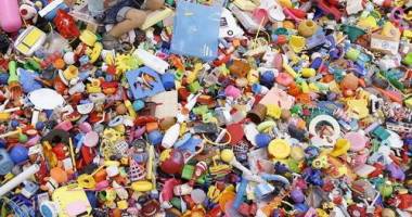 Stire din Eveniment : CAPTURĂ / Mii de jucării confiscate în port