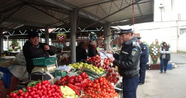 Stire din Eveniment : Bișnițar de țigări prins într-o piață din Constanța