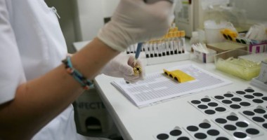 Stire din Sănătate : Banca de celule stem are o nouă conducere