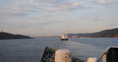 Fregata "Regele Ferdinand" în trecere prin strâmtoarea Bosfor (GALERIE FOTO) - 3