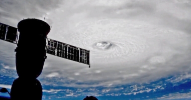 SUA, în fața unui nou dezastru. Irma este cel mai puternic uragan înregistrat în Atlantic