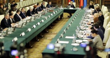 Stire din Politică-Administrație : PRIMA DEMISIE DIN CABINETUL DĂNCILĂ!