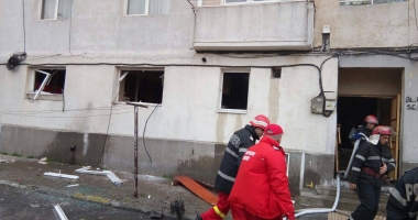 FOTO. Explozie puternică, într-un cartier din Constanța. O persoană a fost rănită - 3