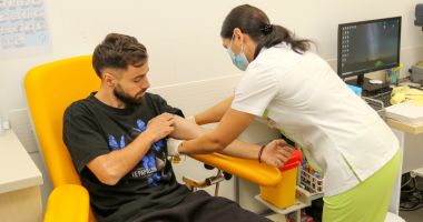 Stire din Sport : Farul Constanța s-a reunit sâmbătă cu 31 de jucători, la vizita medicală. Ce noutăți are Gică Hagi