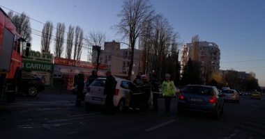 GALERIE FOTO. ACCIDENT RUTIER LA CONSTANȚA. INTERVINE SMURD-UL. TRAFICUL ESTE INFERNAL! / UPDATE - 5