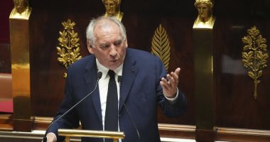 Stire din Actualitate : Guvernul francez a căzut. Premierul François Bayrou, demis în urma unei moțiuni de cenzură