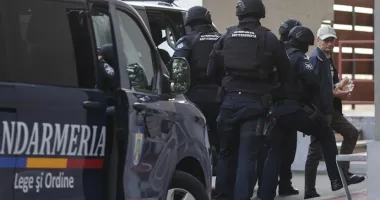 Stire din Actualitate : Fost director adjunct al SRI din R. Moldova, acuzat de trădare, eliberat. Monitorizat cu brățară electronică