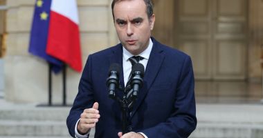 Stire din Actualitate : Criză de proporții în Franța. Premierul Sebastien Lecornu și-a dat demisia