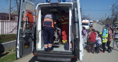 UPDATE. TREI VICTIME, DUPĂ CE O MAȘINĂ DE GUNOI S-A RĂSTURNAT ȘI A LUAT FOC / Galerie FOTO - 5