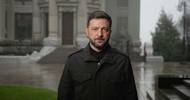 Stire din Actualitate : Zelenski respinge, într-un discurs adresat naţiunii, planul SUA privind pacea cu Rusia