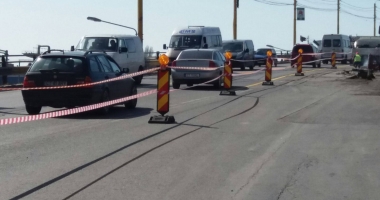 "AȘA NU SE POATE! ESTE O BABILONIE!" Trafic de coșmar în zona podului de la Butelii - 5