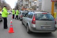 Stire din Eveniment : O sută de șoferi constănțeni, amendați într-o singură oră de polițiștii rutieri