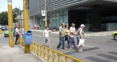 Pietonii, obligați să traverseze numai prin pasajul-catacombă "Tomis"! - 5