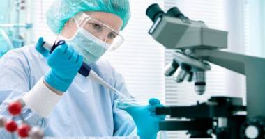 Stire din Sănătate : Testările genetice vor începe in 2015 cu cancerul ovarian
