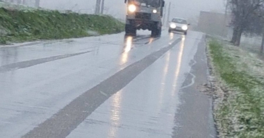 Galerie foto / S-A ÎNTORS IARNA LA CONSTANȚA. A nins în tot județul - 5