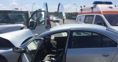 GALERIE FOTO-VIDEO / ACCIDENT RUTIER PE PODUL DE LA MEDGIDIA. SUNT TREI VICTIME! - 6