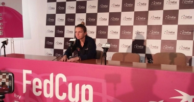 UPDATE / FOTO. Fed Cup. Simona Halep, victorie în două seturi - 11