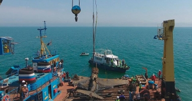 FOTO. AVION DE LUPTĂ DIN AL DOILEA RĂZBOI MONDIAL SCOS DIN APĂ, DUPĂ 70 DE ANI, DIN STRÂMTOAREA KERCH - 2