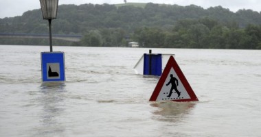 Stire din Social : Viitura de pe Dunăre, monitorizată permanent în nouă localități riverane din județul Constanța