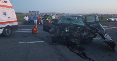 ACCIDENT GRAV CU CINCI VICTIME, ÎN URMA UNEI CURSE DE MAȘINI, LA MEDGIDIA. Galerie foto - 9