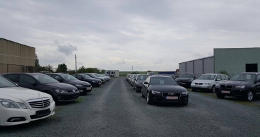Galerie foto-video / Parcurile auto din Constanța, luate la bani mărunți de OPC. Samsarii au dat bir cu fugiții!