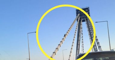Stire din Eveniment : Alertă pe podul de la Agigea! O persoană vrea să sară de la înălțime