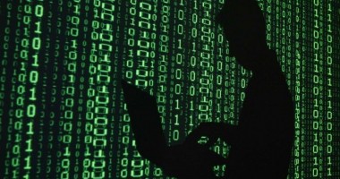 Stire din Eveniment : Hackerul "Guccifer" a fost trimis în judecată