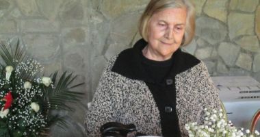 Stire din Cultură-Educație : Scriitoarea Ileana Vulpescu își trăiește ultimele zile. Mărturie emoționantă a unei prietene:  Am văzut un om trecut "jumătate dincolo"