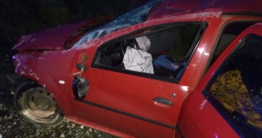 GALERIE FOTO. ACCIDENT RUTIER, LA CONSTANȚA. ȘOFERUL CĂUTAT DE POLIȚIE - 8