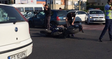 Galerie foto. ACCIDENT RUTIER, ÎN ZONA FAR. UN MOTOCICLIST A FOST IMPLICAT - 3