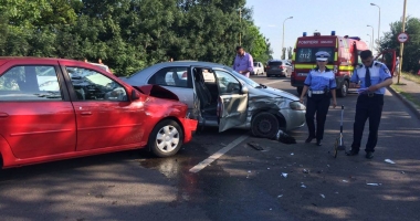 VIDEO. GRAV ACCIDENT RUTIER, LA CONSTANȚA. CINCI MAȘINI IMPLICATE - 13